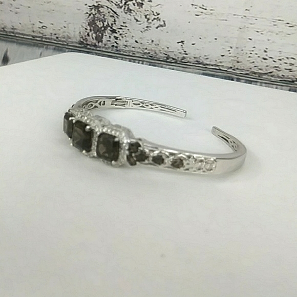 Brazilian Smokey Quartz & White Cambodian Zirchon Cuff Bracelet - Picture 4 of 13